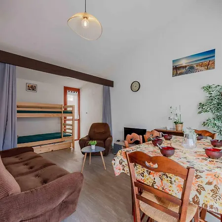 Holiday home Les Sirenes By Interhome *